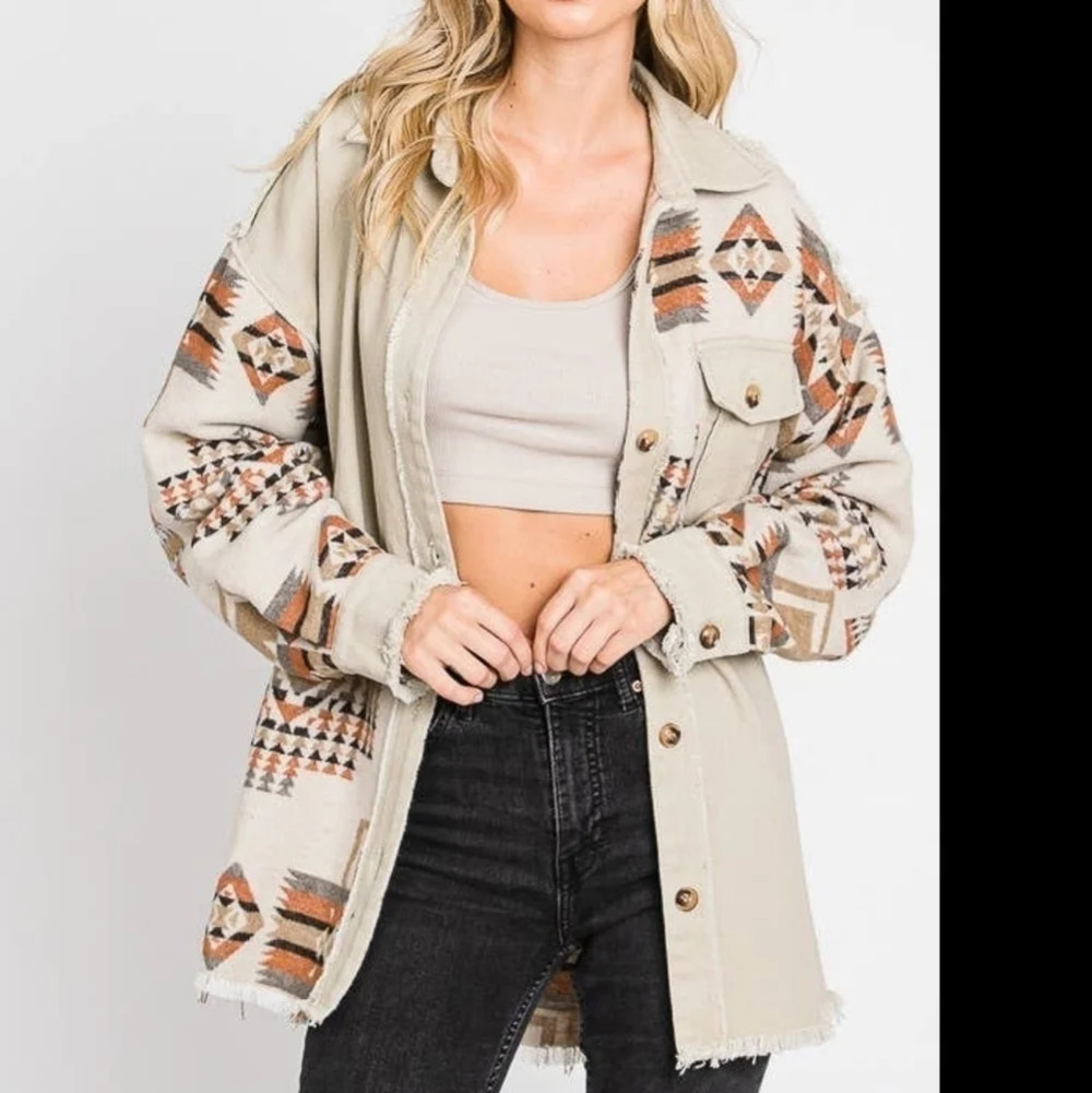 Boho Aztec Button Down Jacket New - Picture 4 of 7